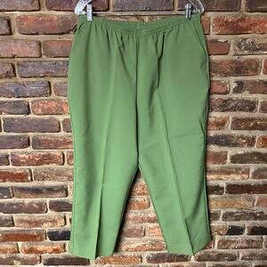 Koret Olive Army Green Pull-On Cropped Capri Chino Pants Women's Size 18PS
